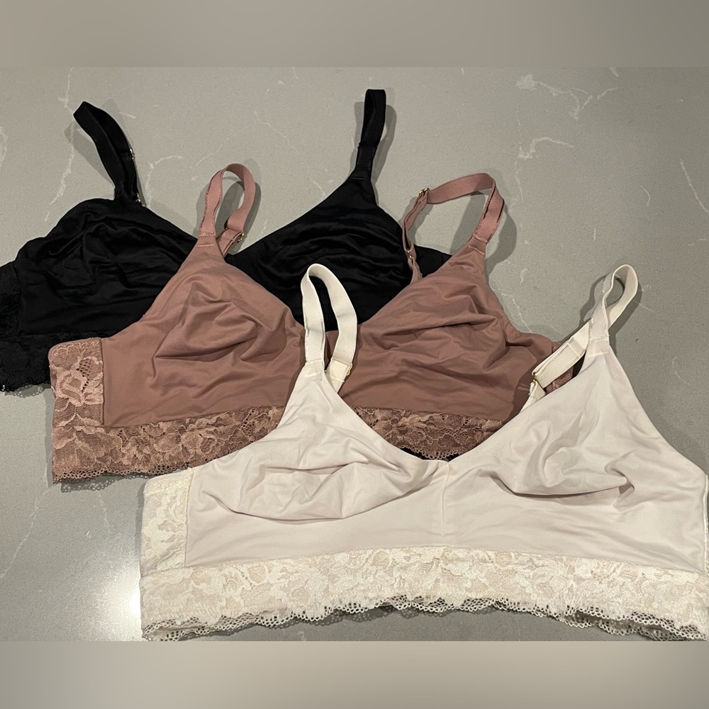 Soma Lot Embraceable Wireless Unlined Lace Trim Medium M 3 Bras